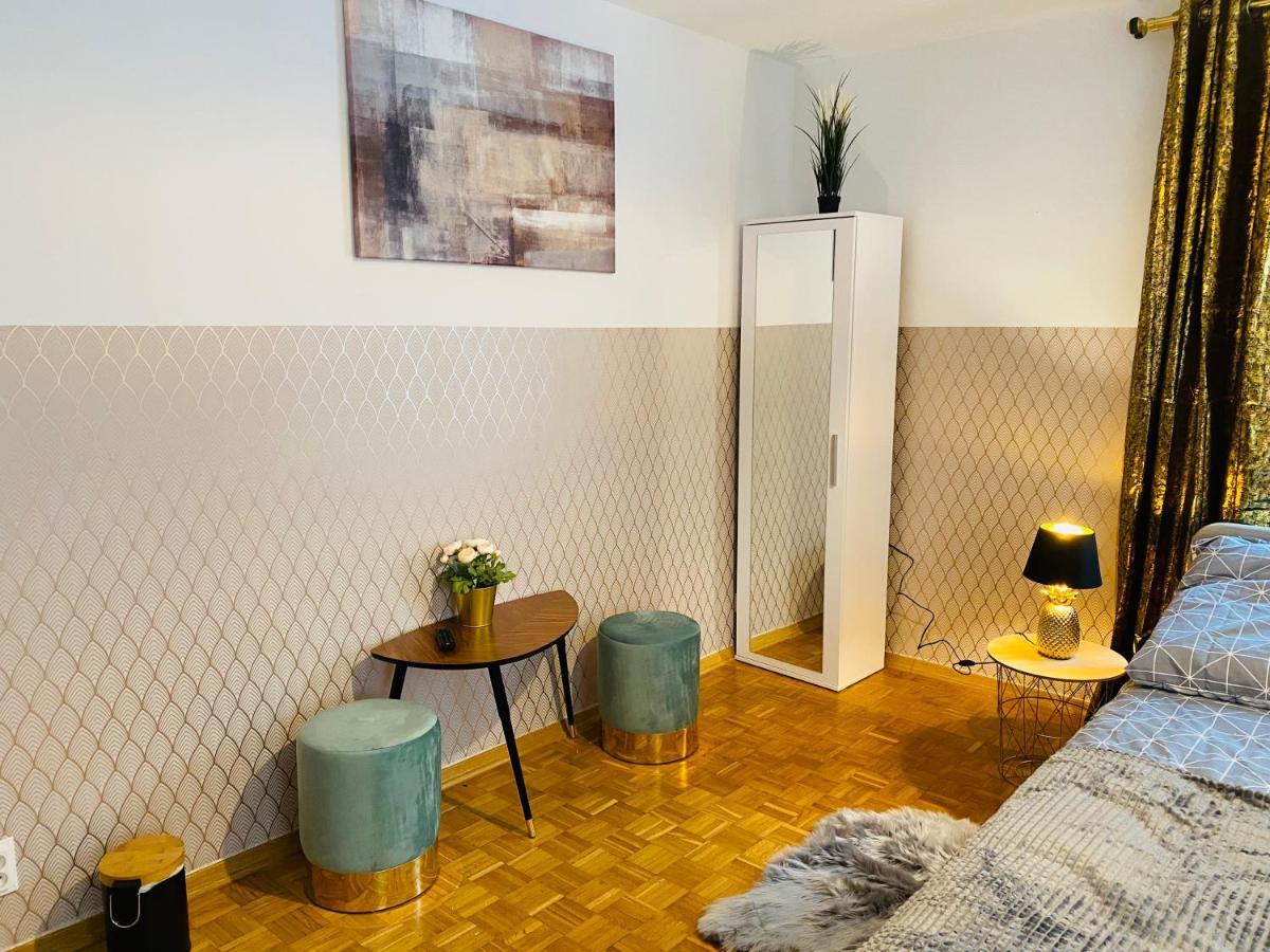Clicktheflat Solidarnosci City Center Apart Rooms Varšava Exteriér fotografie